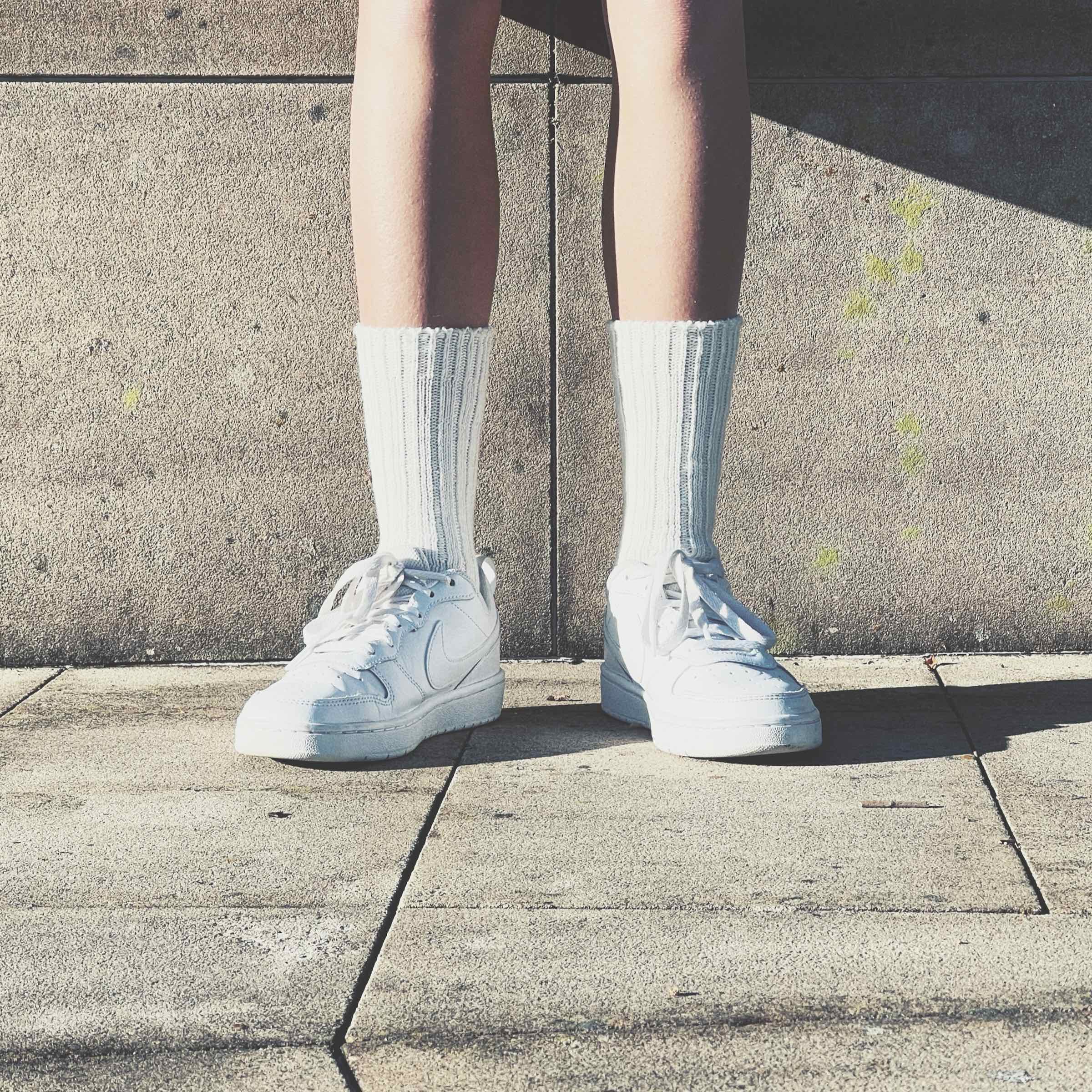 White linen crew socks